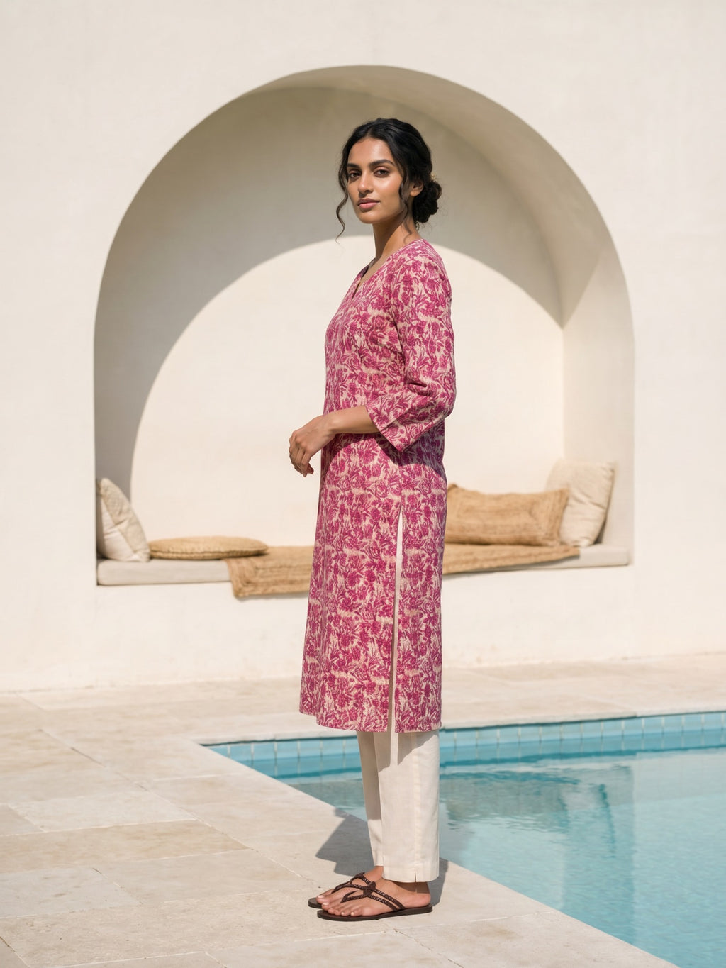 Philauri Women Floral Printed Kurta