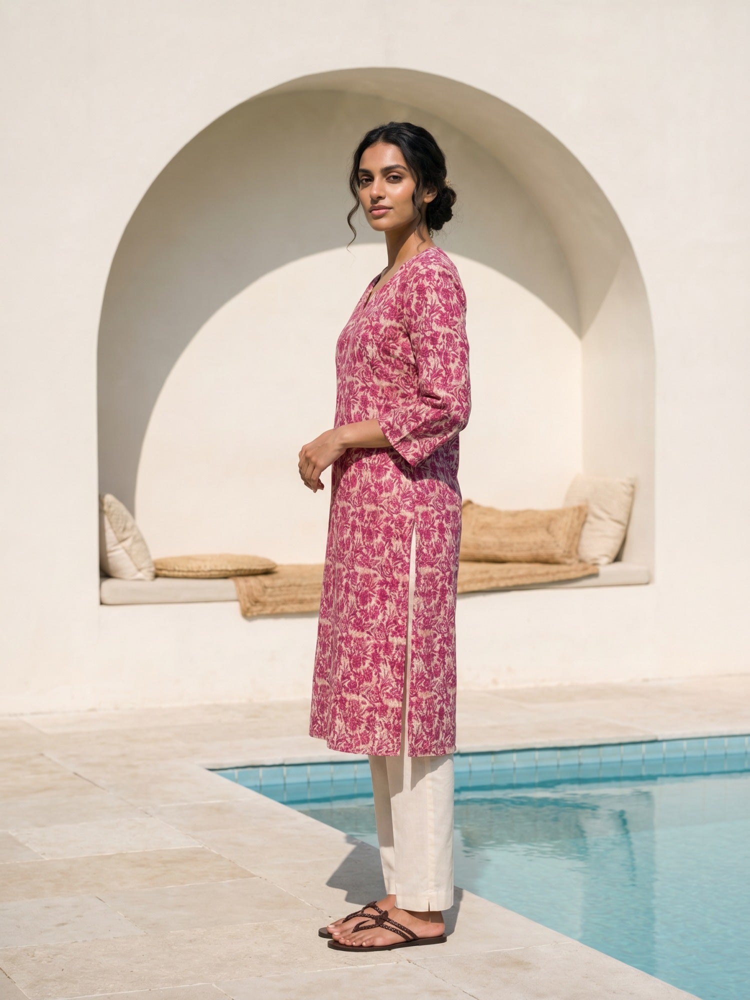 Philauri Women Floral Printed Kurta