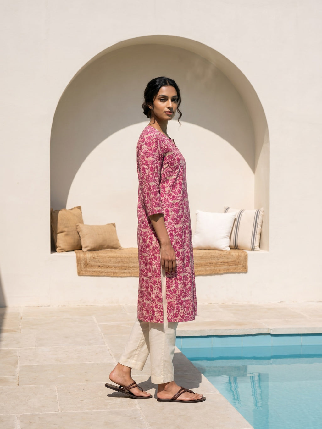 Philauri Women Floral Printed Kurta