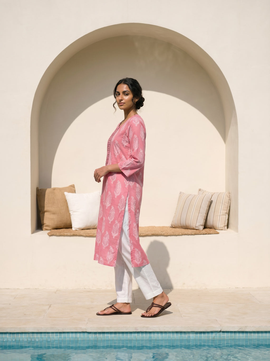 Philauri Women Ethnic Motifs Printed Thread Work Indie Prints Kurta
