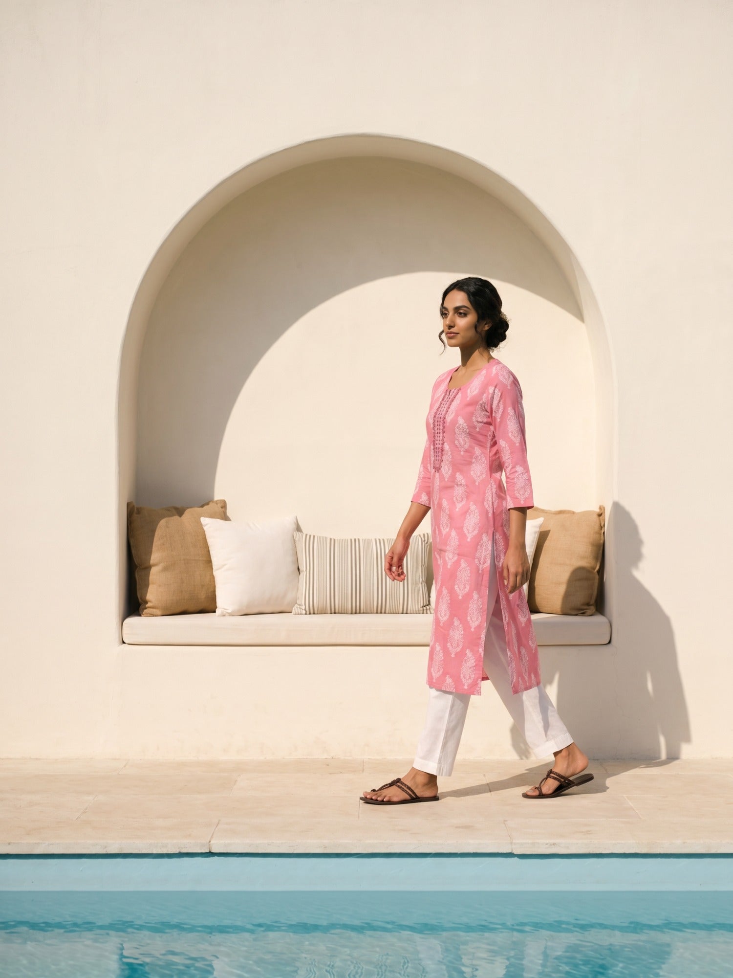 Philauri Women Ethnic Motifs Printed Thread Work Indie Prints Kurta