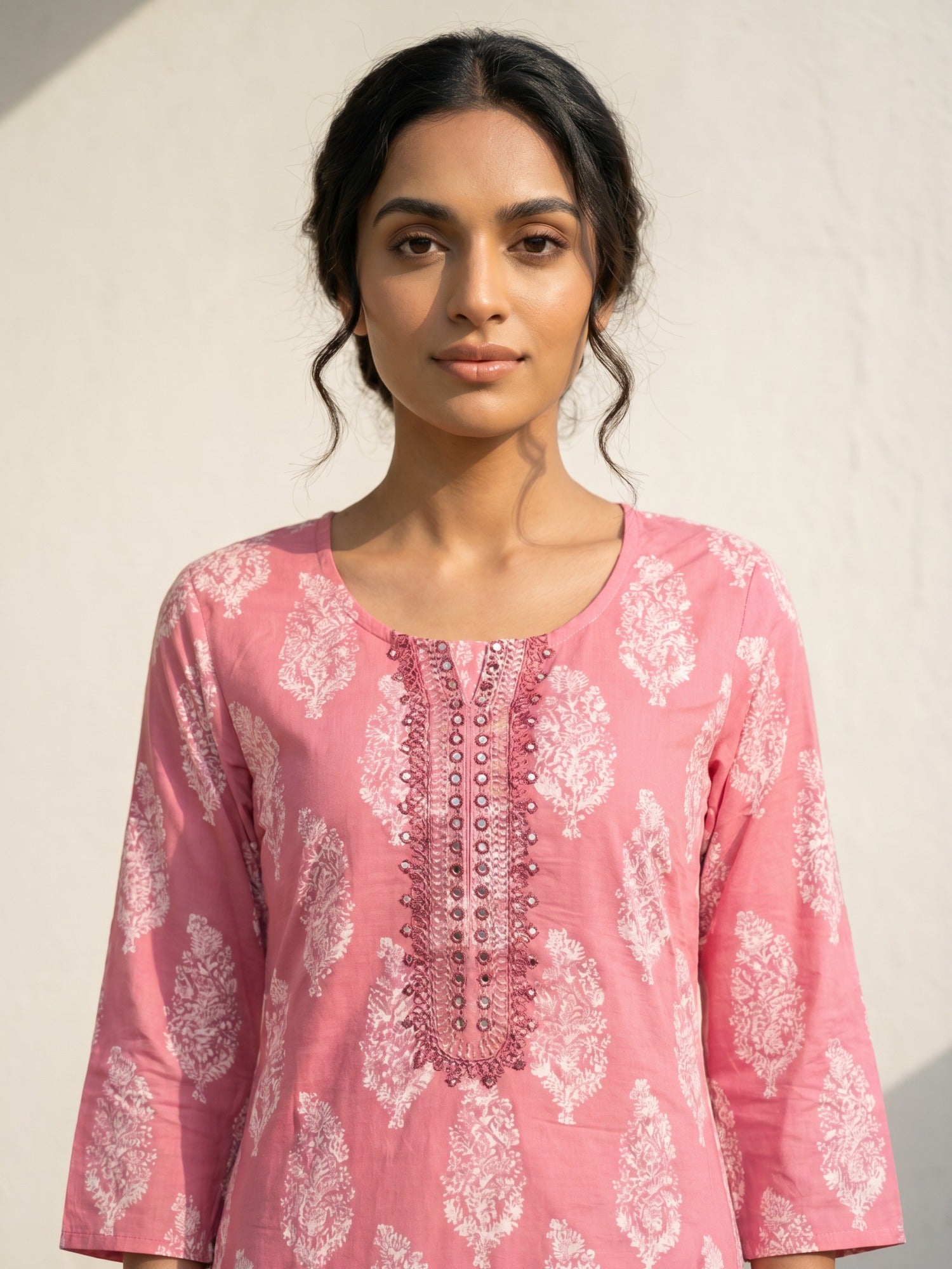 Philauri Women Ethnic Motifs Printed Thread Work Indie Prints Kurta