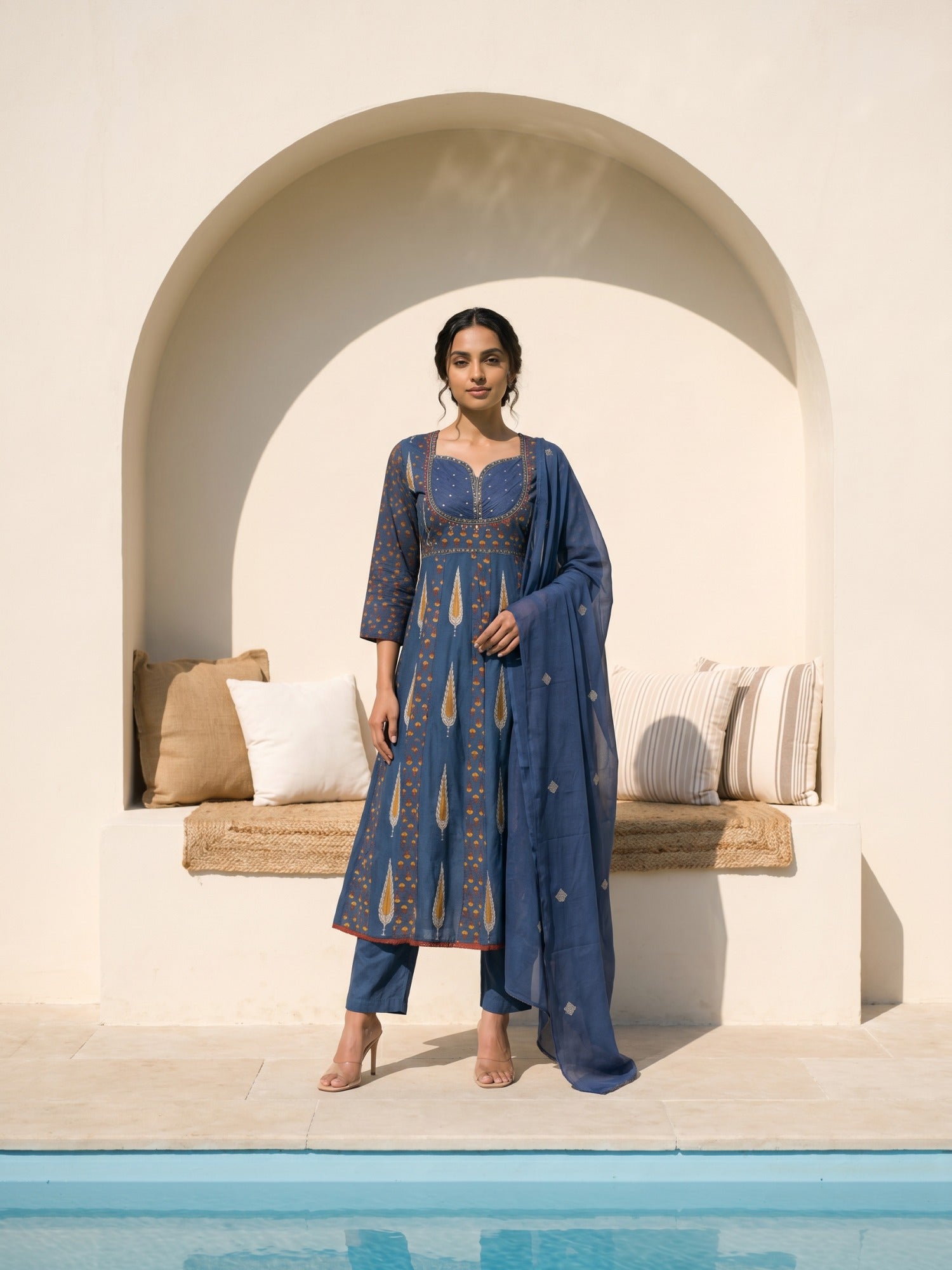 Philauri Women Ethnic Motifs Printed Empire Thread Work Pure Cotton Kurta with Trousers & With Dupatta