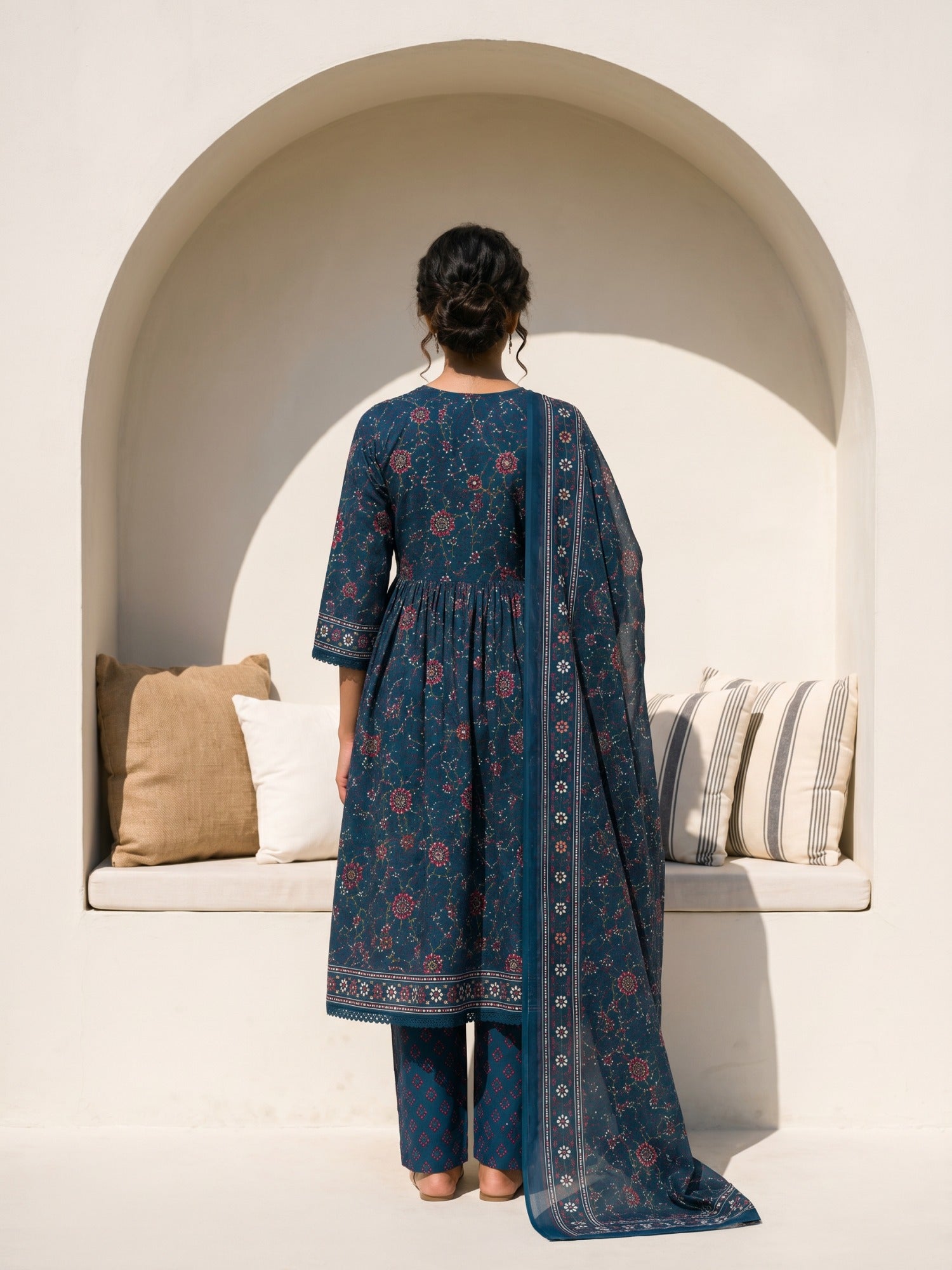 Philauri Women Floral Printed Angrakha Pure Cotton Kurta with Trousers & With Dupatta