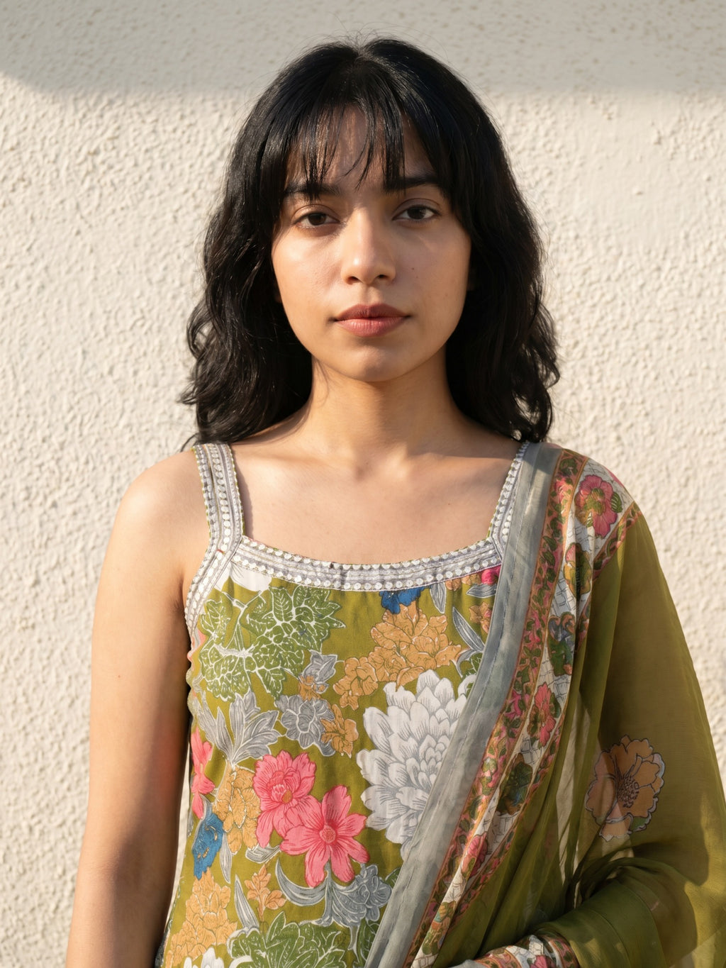 Philauri Women Floral Printed Regular Mirror Work Pure Cotton Kurta with Trousers & With Dupatta