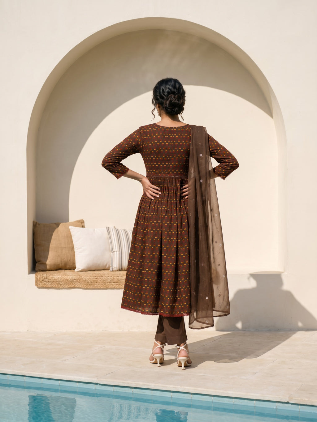 Philauri Women Ethnic Motifs Printed Empire Thread Work Pure Cotton Kurta with Trousers & With Dupatta