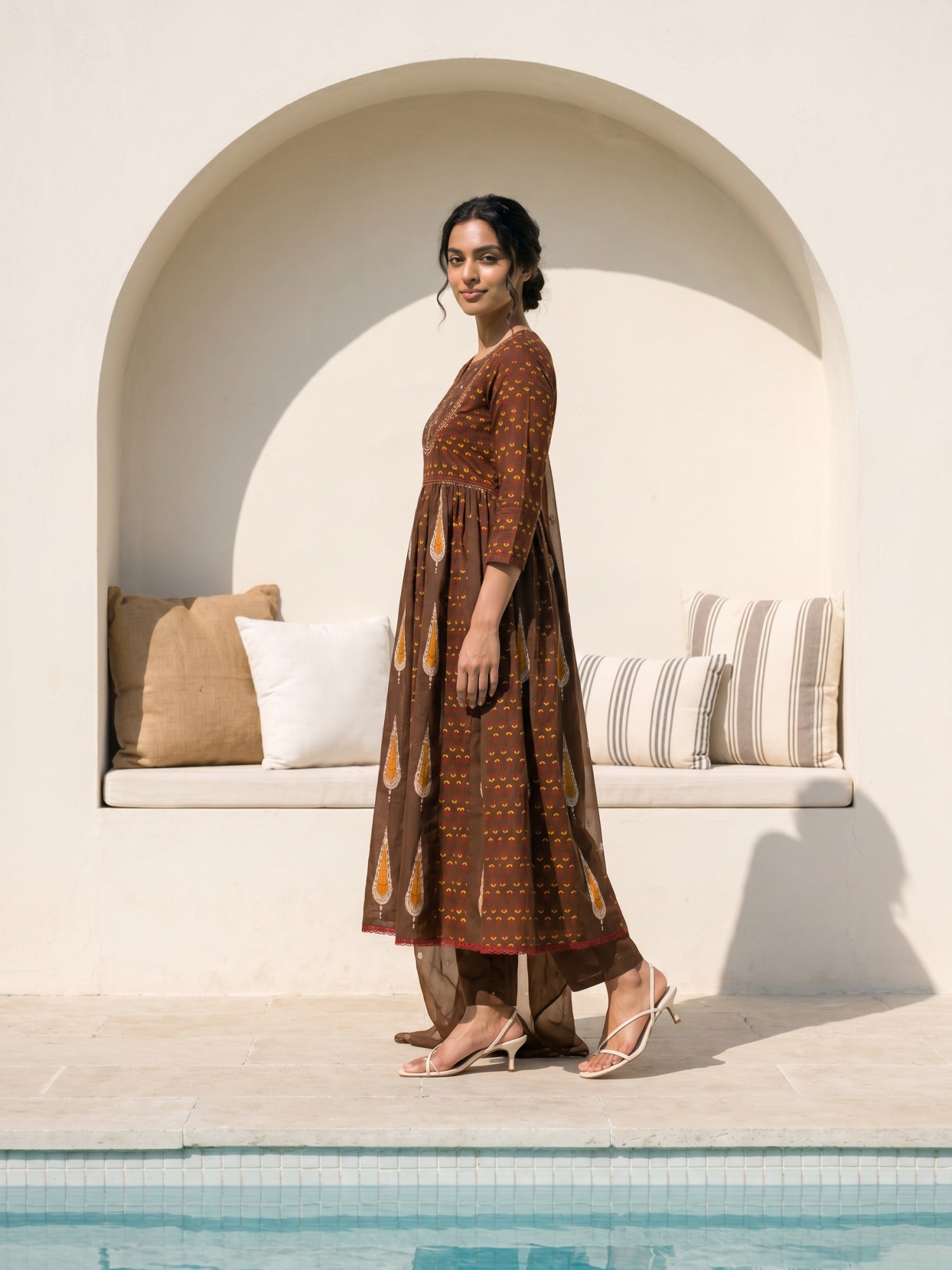 Philauri Women Ethnic Motifs Printed Empire Thread Work Pure Cotton Kurta with Trousers & With Dupatta