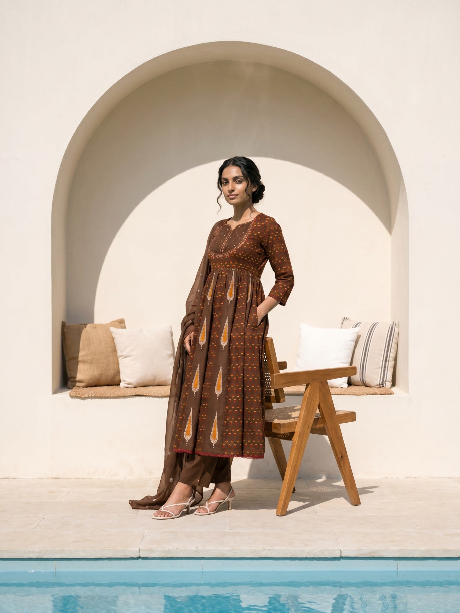 Philauri Women Ethnic Motifs Printed Empire Thread Work Pure Cotton Kurta with Trousers & With Dupatta