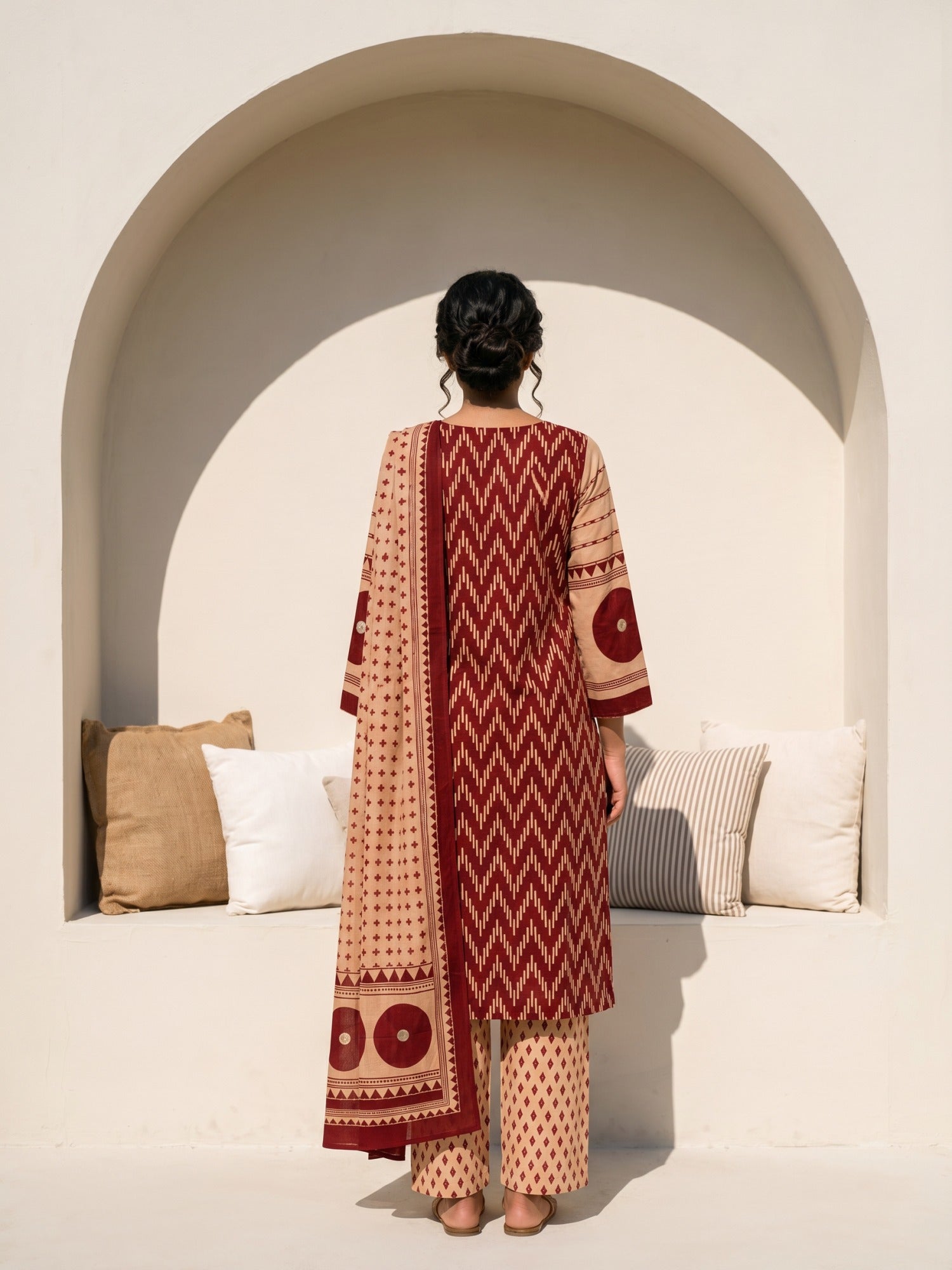 Philauri Women Printed Regular Pure Cotton Kurta with Trousers & With Dupatta