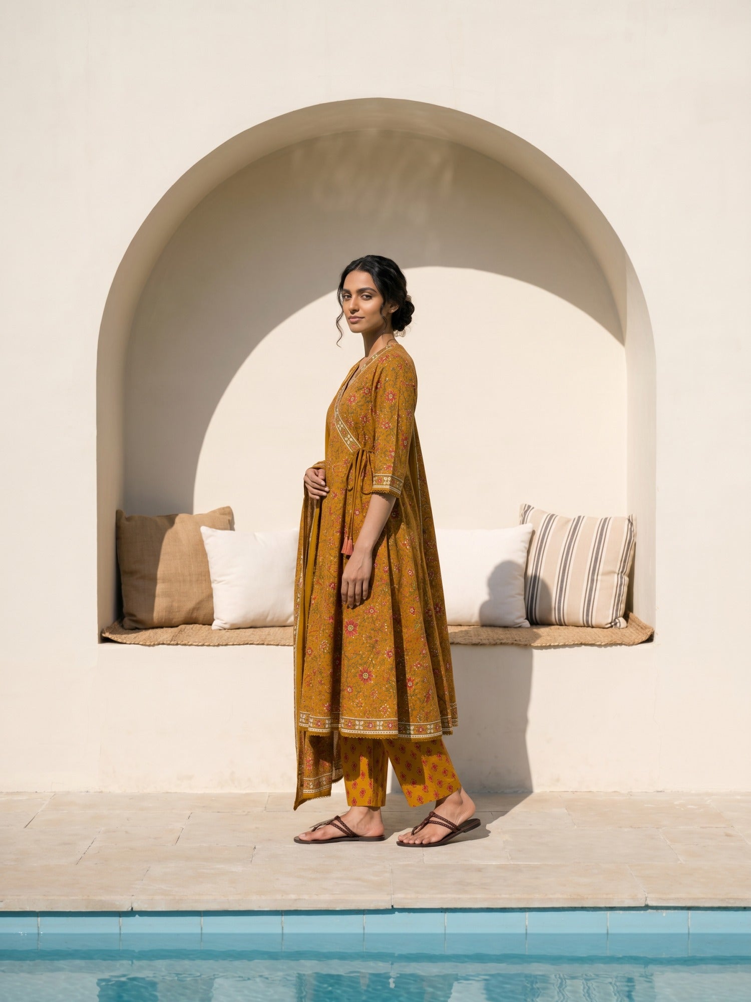 Philauri Women Floral Printed Angrakha Pure Cotton Kurta with Trousers & With Dupatta