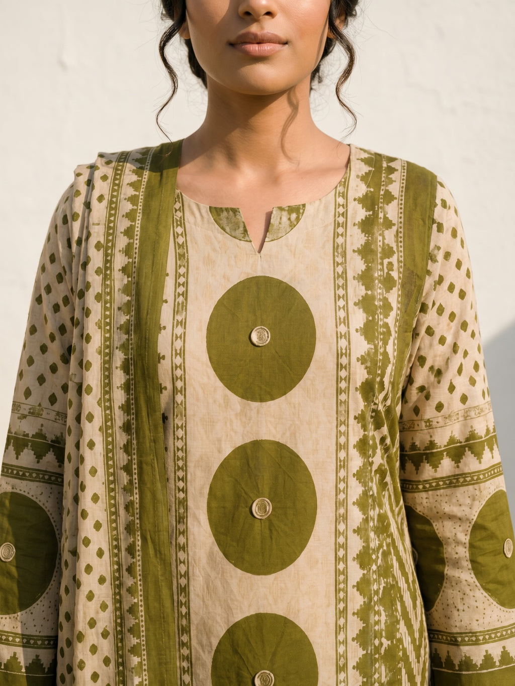 Philauri Women Printed Regular Pure Cotton Kurta with Trousers & With Dupatta