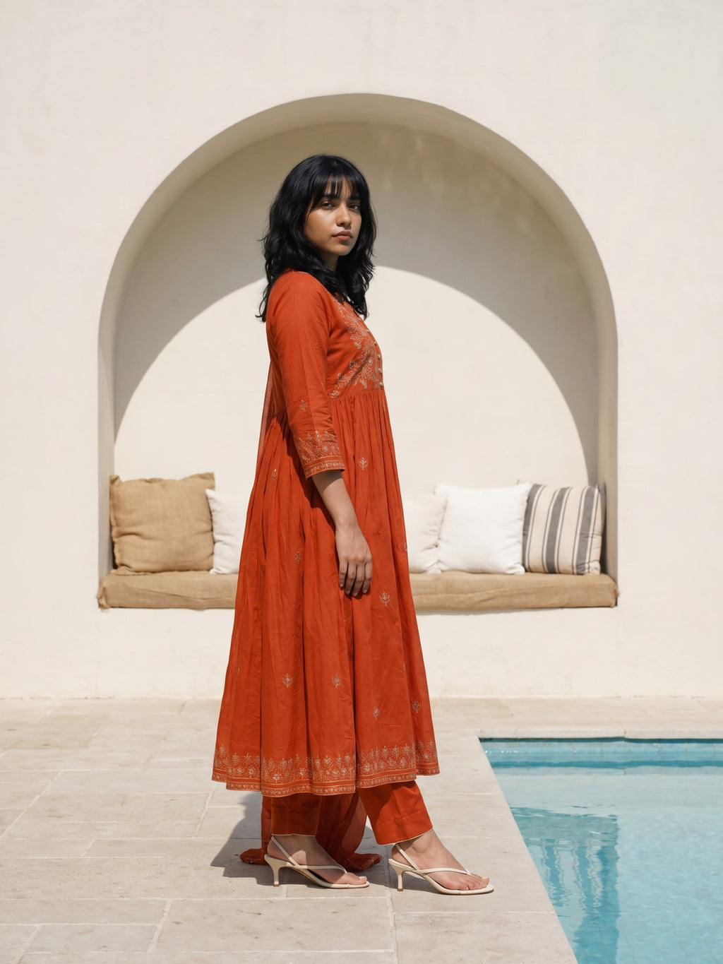 Philauri Women Ethnic Motifs Embroidered Empire Thread Work Pure Cotton Kurta with Trousers & With Dupatta
