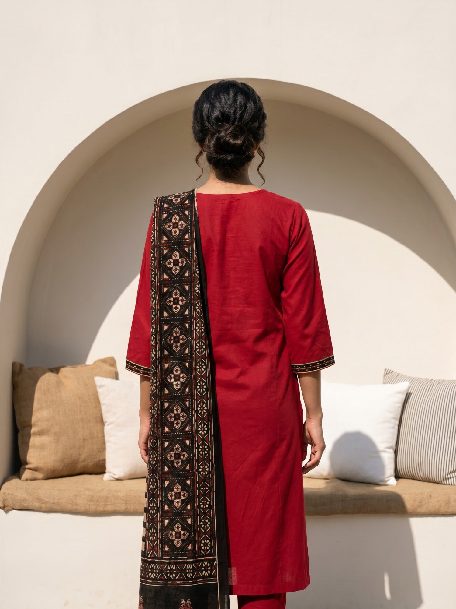 Philauri Women Ethnic Motifs Embroidered Regular Pure Cotton Kurta with Trousers & With Dupatta