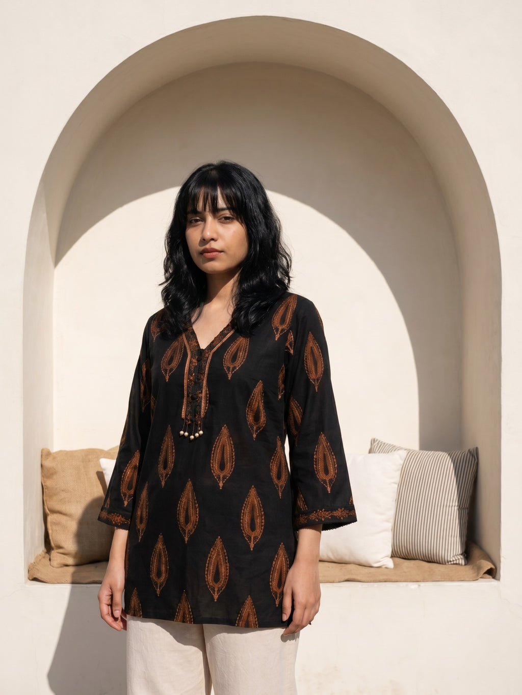 Philauri Ethnic Motifs Printed V-Neck Pure Cotton Kurti