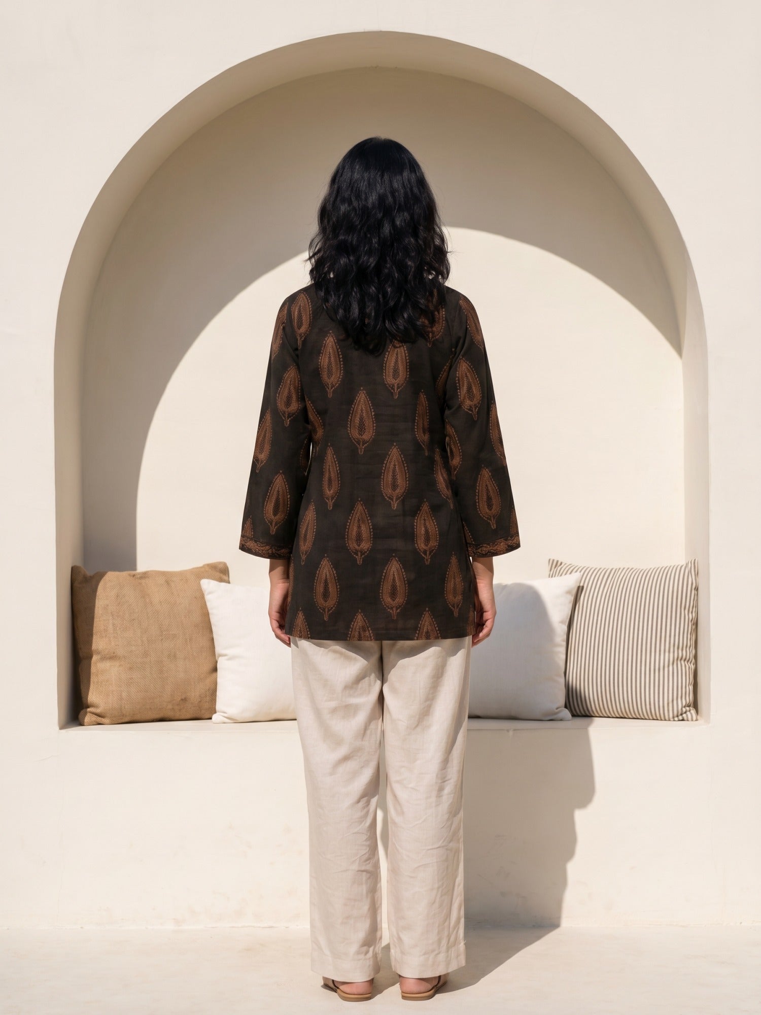 Philauri Ethnic Motifs Printed V-Neck Pure Cotton Kurti