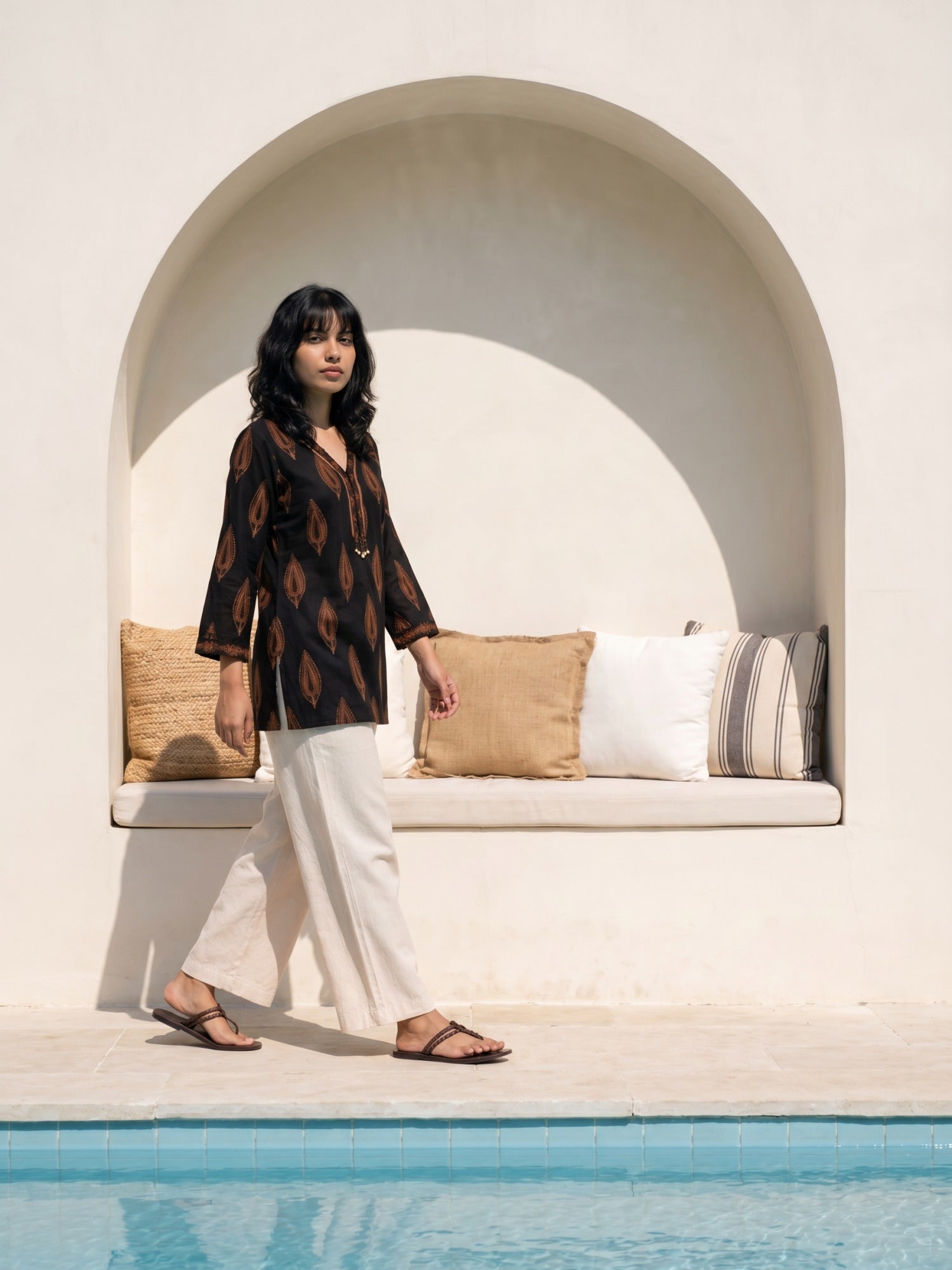 Philauri Ethnic Motifs Printed V-Neck Pure Cotton Kurti