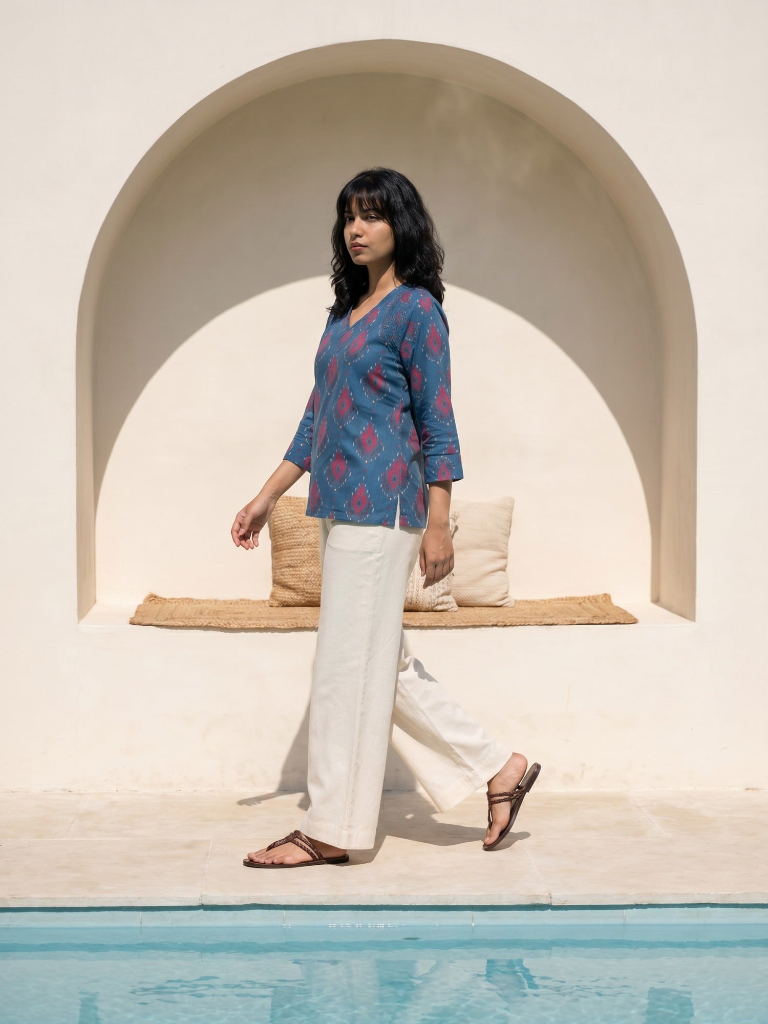 Philauri Ethnic Motifs Printed V-Neck Pure Cotton Kurti