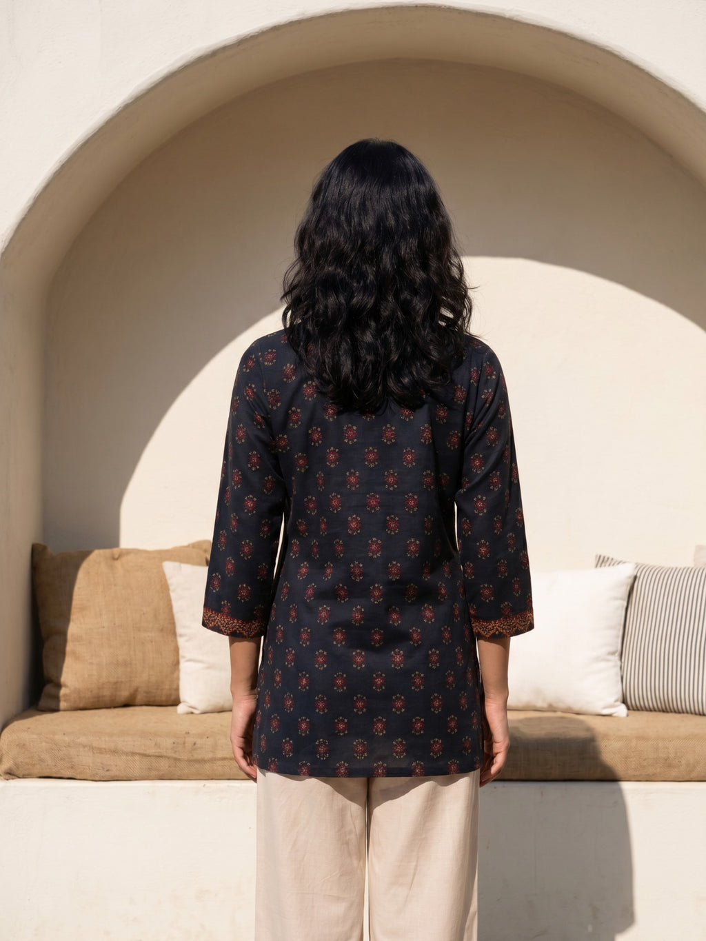 Philauri Ethnic Motifs Printed V-Neck Pure Cotton Kurti
