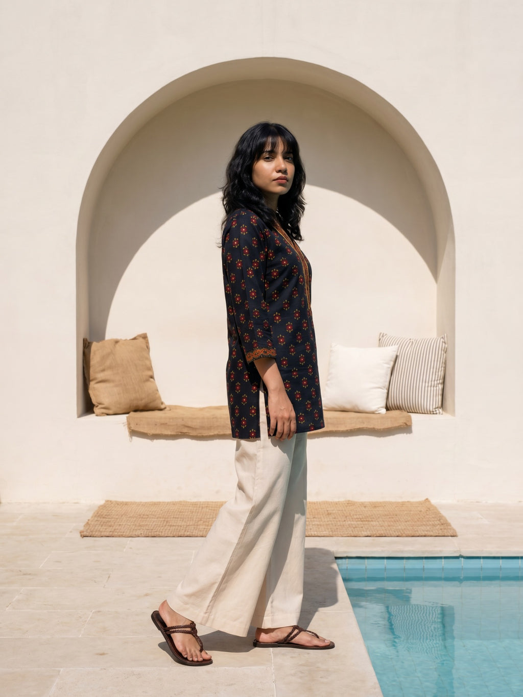 Philauri Ethnic Motifs Printed V-Neck Pure Cotton Kurti
