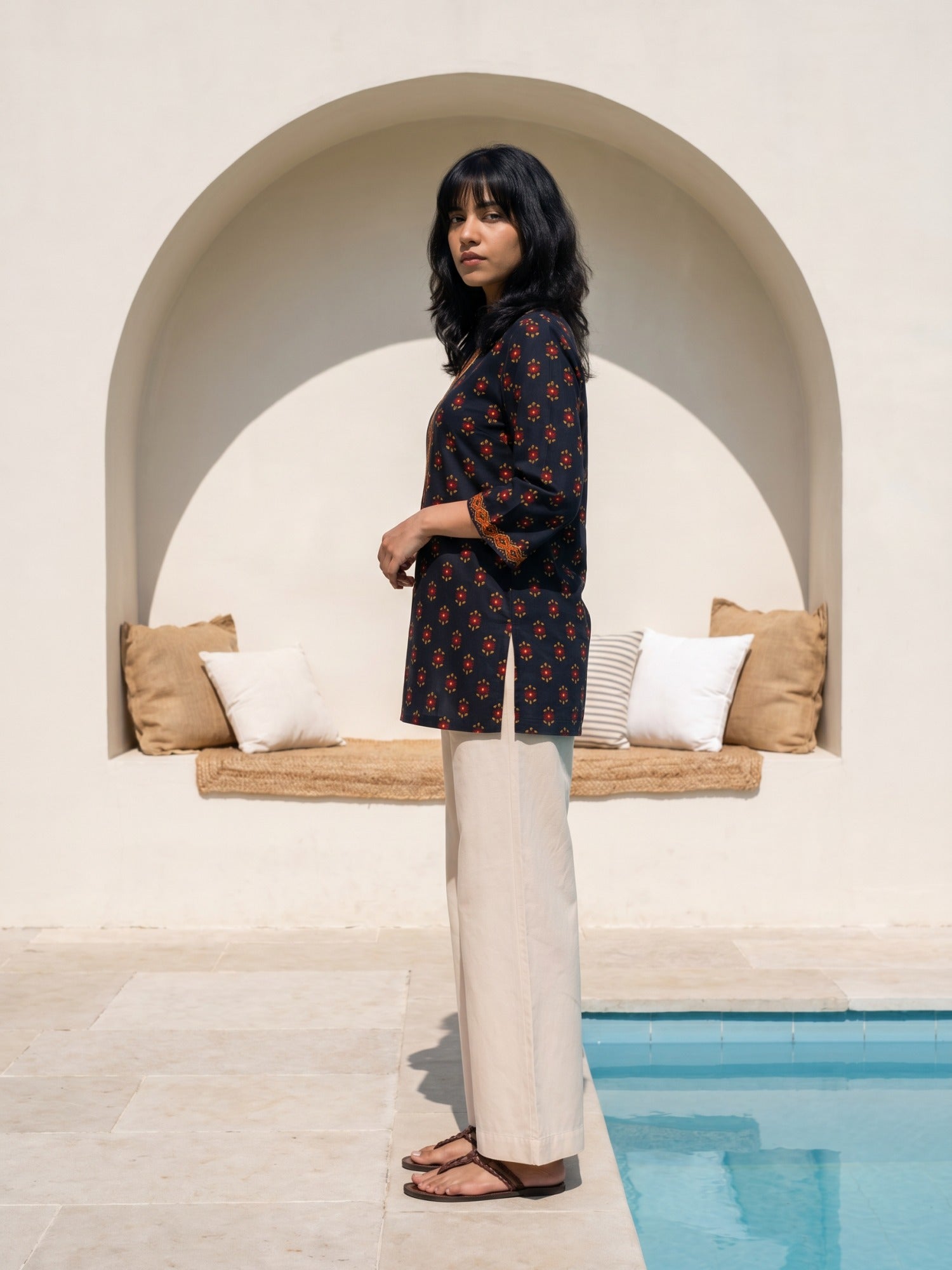 Philauri Ethnic Motifs Printed V-Neck Pure Cotton Kurti