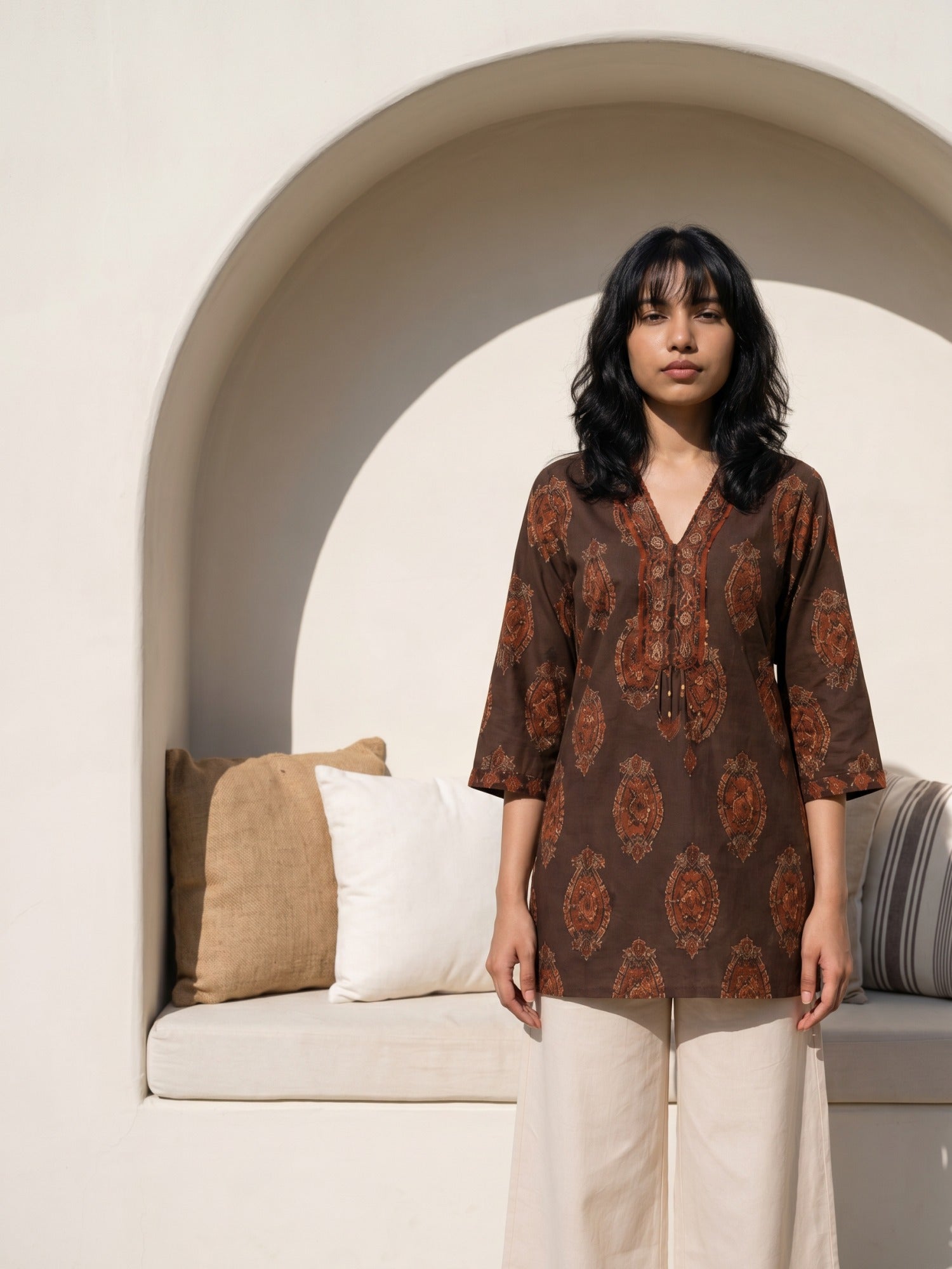 Philauri Paisley Printed V-Neck Thread Work Pure Cotton Thread Work Kurti