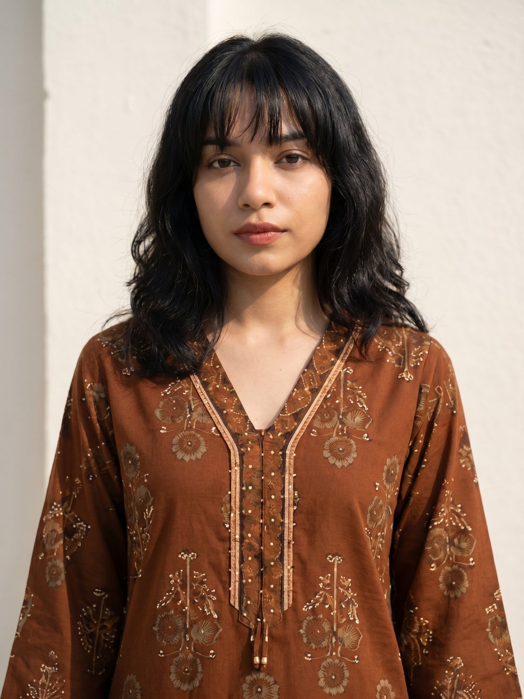 Philauri Floral Printed V-Neck Pure Cotton Kurti